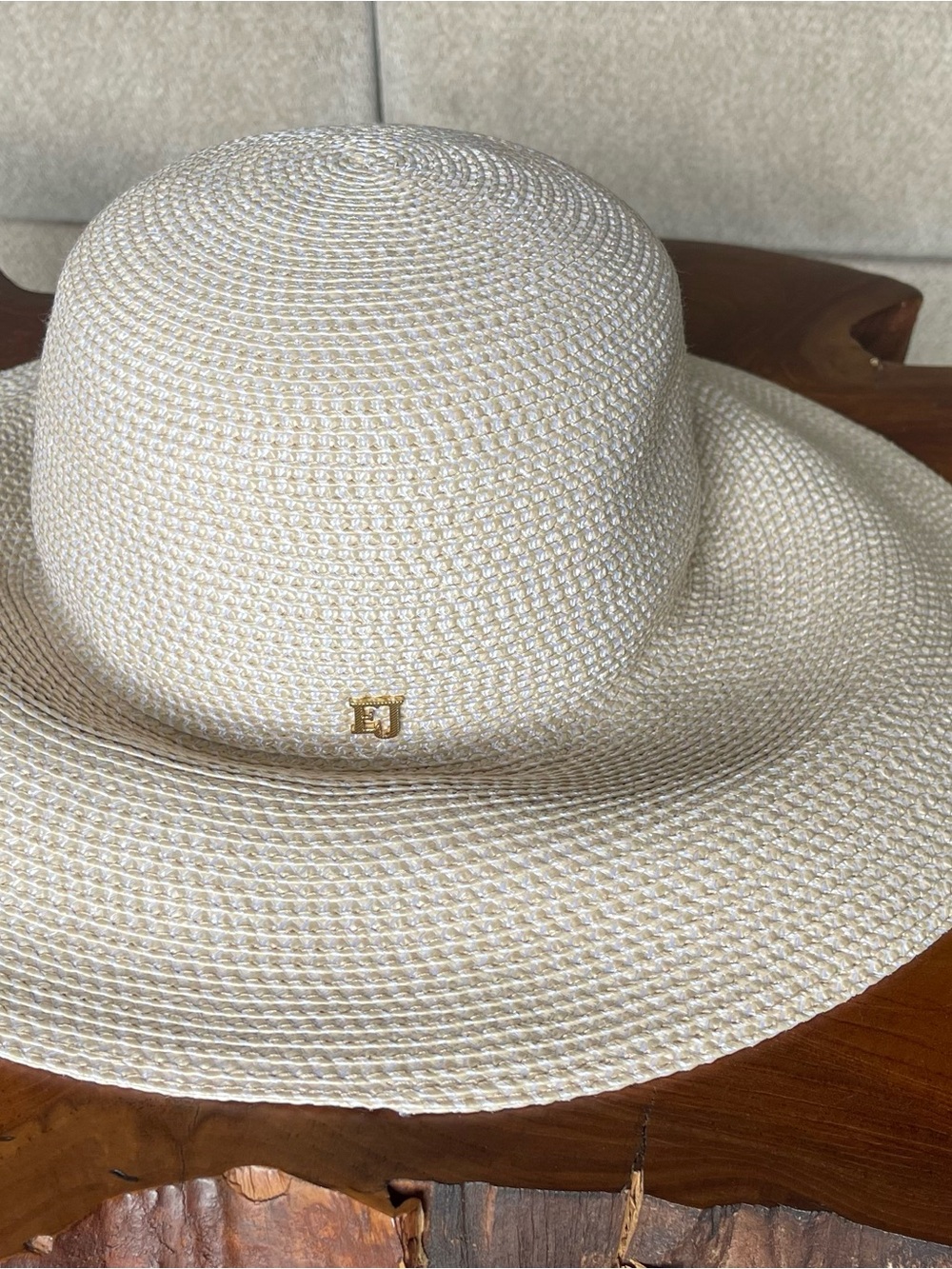 Eric Javits Hampton Straw Squishee Packable Hat - Picture 3 of 9